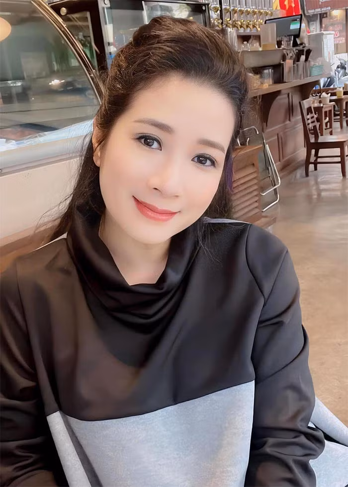 Thanh Thanh Hiền thu hút người đối diện bởi khuôn mặt đẹp cùng nụ cười duyên dáng. (Ảnh: FBNV)