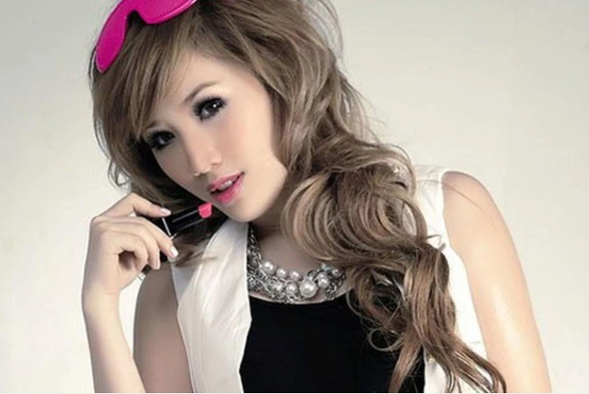 Với hình ảnh dễ thương, trong sáng, Bảo Thy được mệnh danh là "công chúa bong bóng". Cô có rất nhiều hit mà 8x, 9x nào cũng biết như: Công chúa bong bóng, Ngốc nghếch, Là con gái phải xinh, Thua một người dưng,…