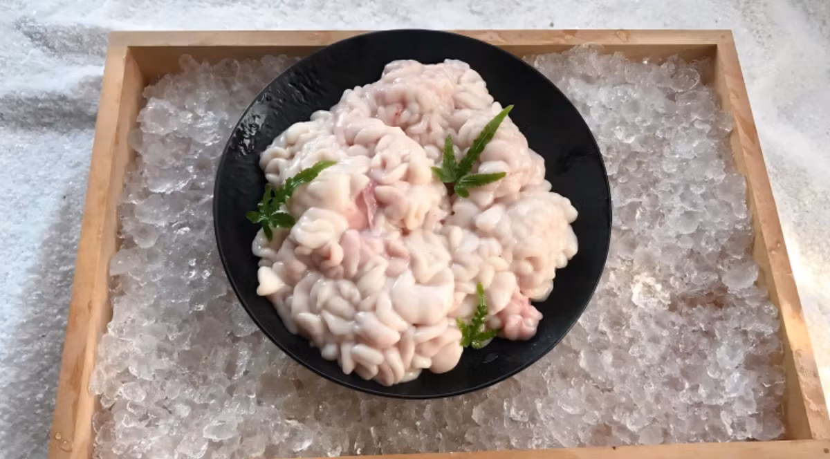 Shirako là món ăn phổ biến trong những tháng mùa đông vì nó được cho là món ăn ấm áp và bổ dưỡng, đặc biệt là khi được chế biến thành tempura hay nướng.