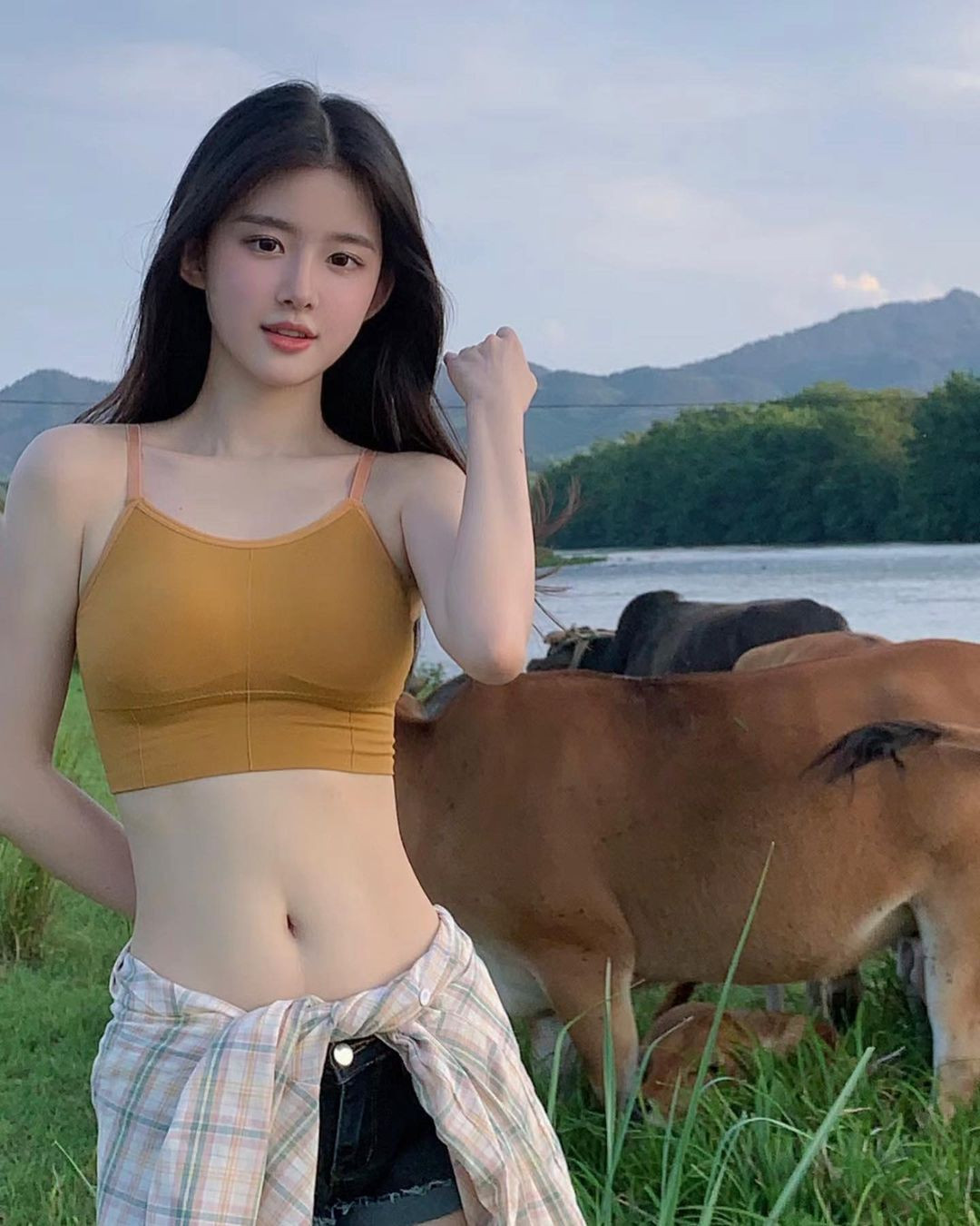 Nhân vật chính trong những bức ảnh này là hot girl Eva, một gương mặt khá quen thuộc với cộng đồng mạng Trung Quốc.