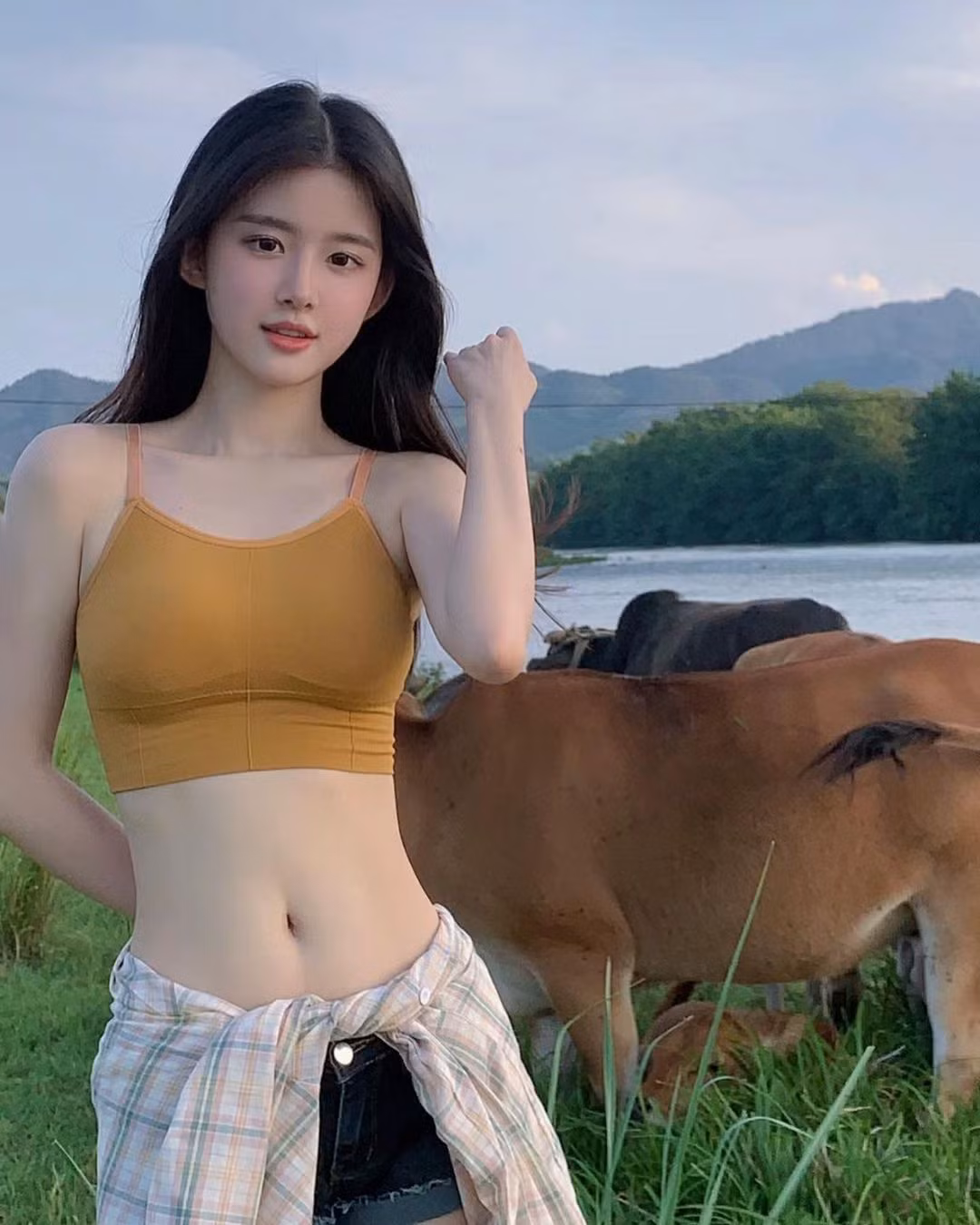 Nhân vật chính trong những bức ảnh này là hot girl Eva, một gương mặt khá quen thuộc với cộng đồng mạng Trung Quốc.