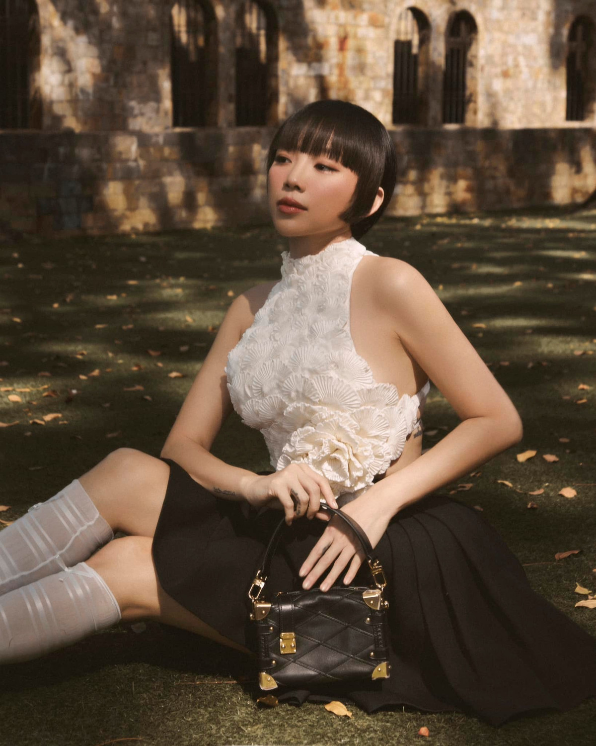 Nữ ca sĩ được khán giả lẫn giới mộ điệu thời trang đánh giá cao trong mỗi lần xuất hiện. Ảnh: FBNV