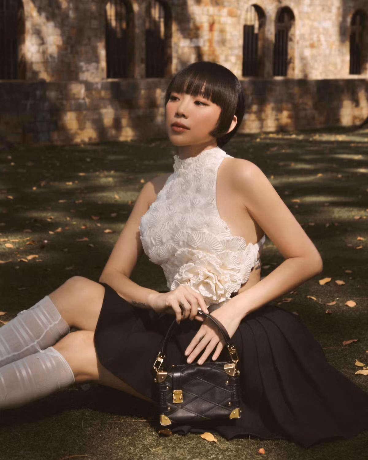 Nữ ca sĩ được khán giả lẫn giới mộ điệu thời trang đánh giá cao trong mỗi lần xuất hiện. Ảnh: FBNV