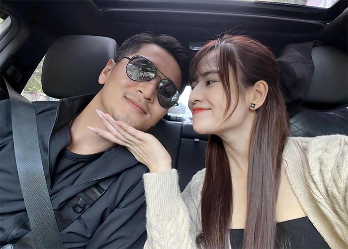 Hai người đã yêu nhau được 7 năm và sẽ làm đám cưới vào năm 2024. Trọng Trí sinh năm 1996, bằng tuổi Việt Hoa.