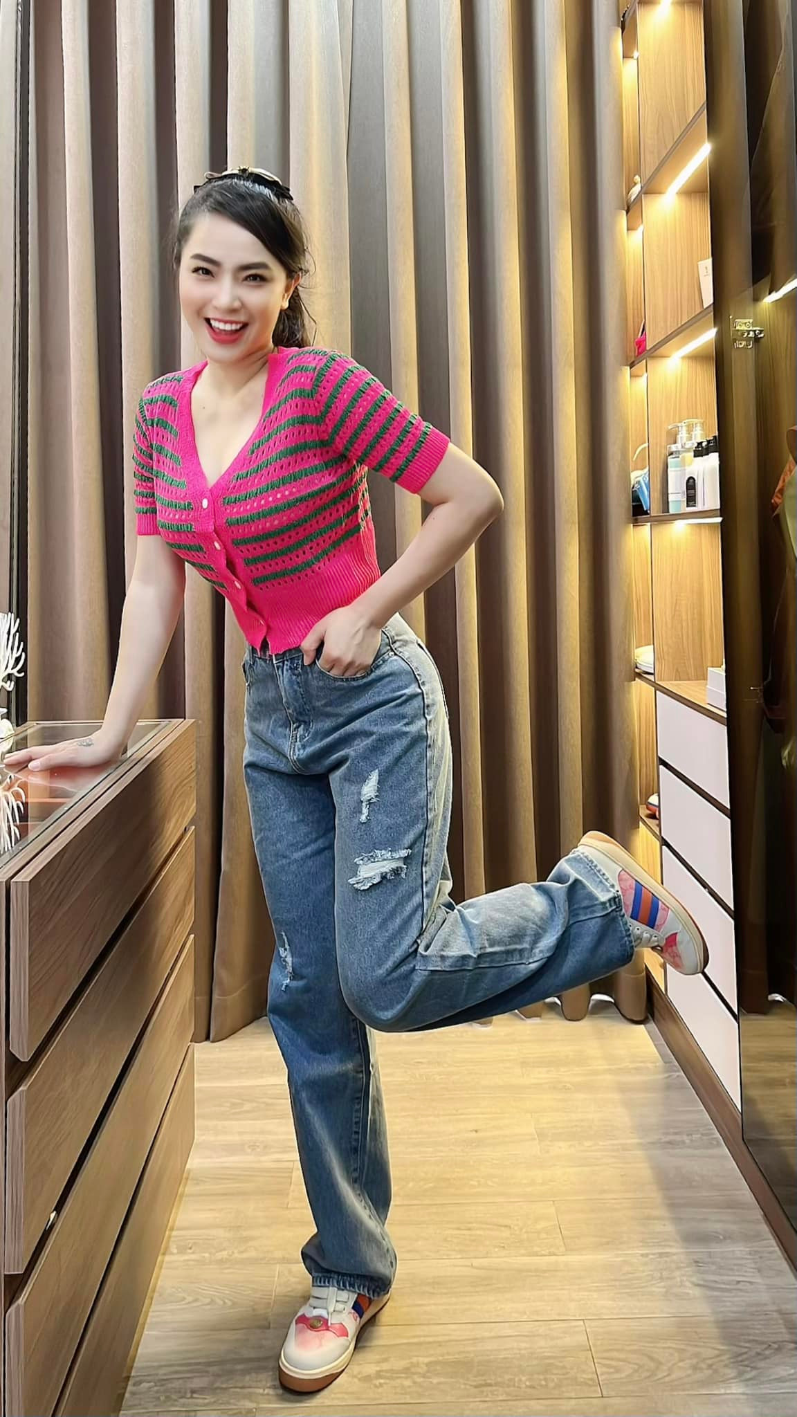 Hải Băng khoe hình ảnh tươi cười dịp cuối tuần. Ảnh: FB Hải Băng