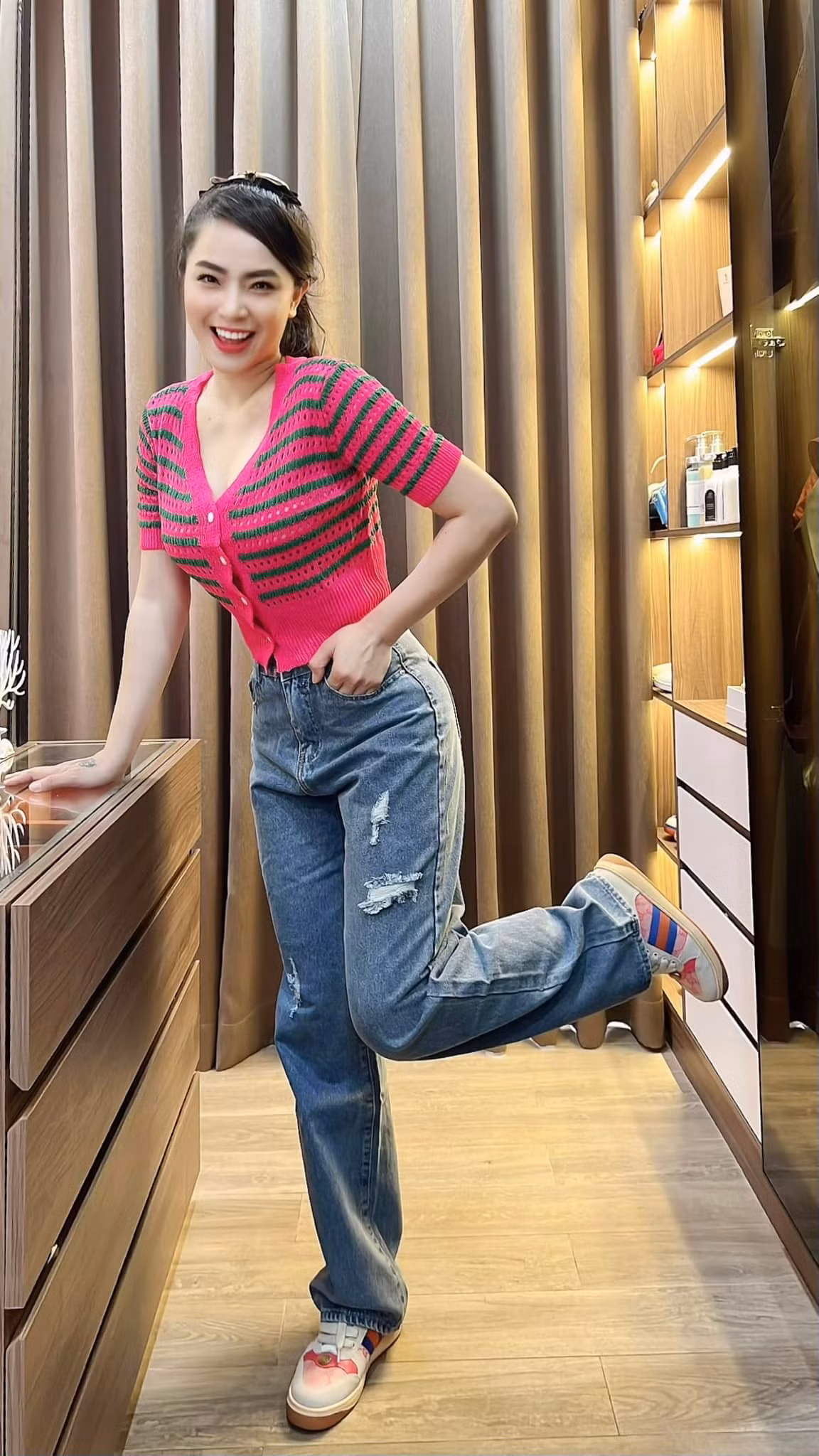 Hải Băng khoe hình ảnh tươi cười dịp cuối tuần. Ảnh: FB Hải Băng