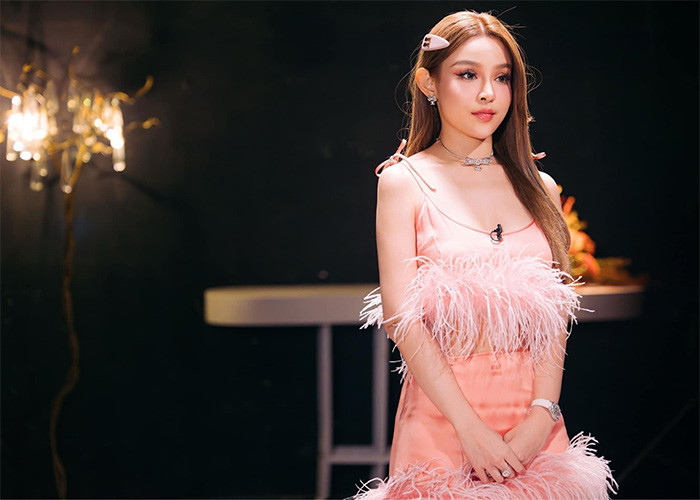 Tuy nhiên, Huyền Baby đã phải dừng chân trước trận chung kết. Việc cô bị loại khiến nhiều khán giả ngỡ ngàng bởi tất cả những gì Huyền Baby thể hiện trong suốt chương trình luôn gây ấn tượng tốt.