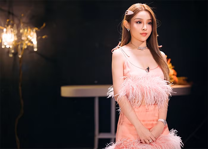 Tuy nhiên, Huyền Baby đã phải dừng chân trước trận chung kết. Việc cô bị loại khiến nhiều khán giả ngỡ ngàng bởi tất cả những gì Huyền Baby thể hiện trong suốt chương trình luôn gây ấn tượng tốt.