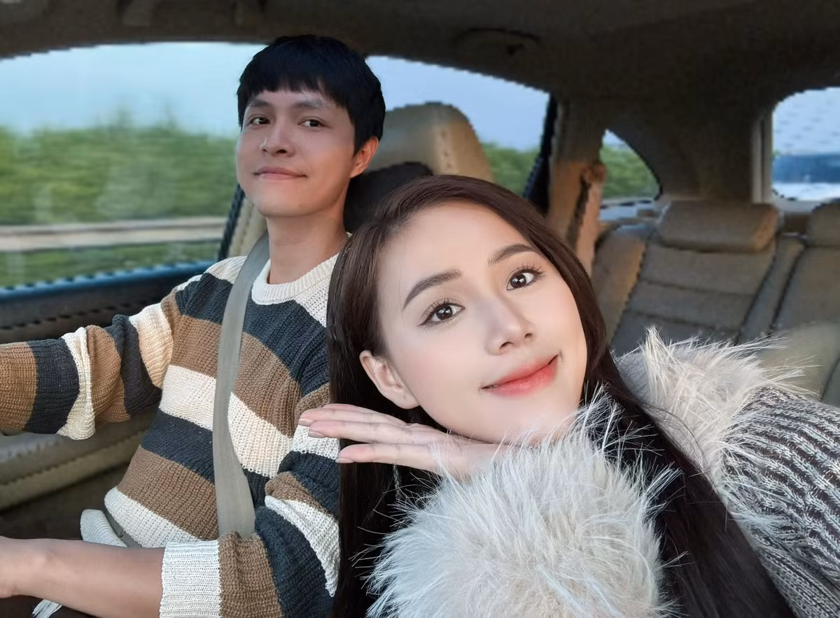 Chuyện tình từ phim bước ra đời thực của Minh Thu - Tô Dũng được bạn bè, đồng nghiệp chúc mừng và bày tỏ sự ghen tị với cặp đôi ngọt ngào này. Ảnh: FBNV