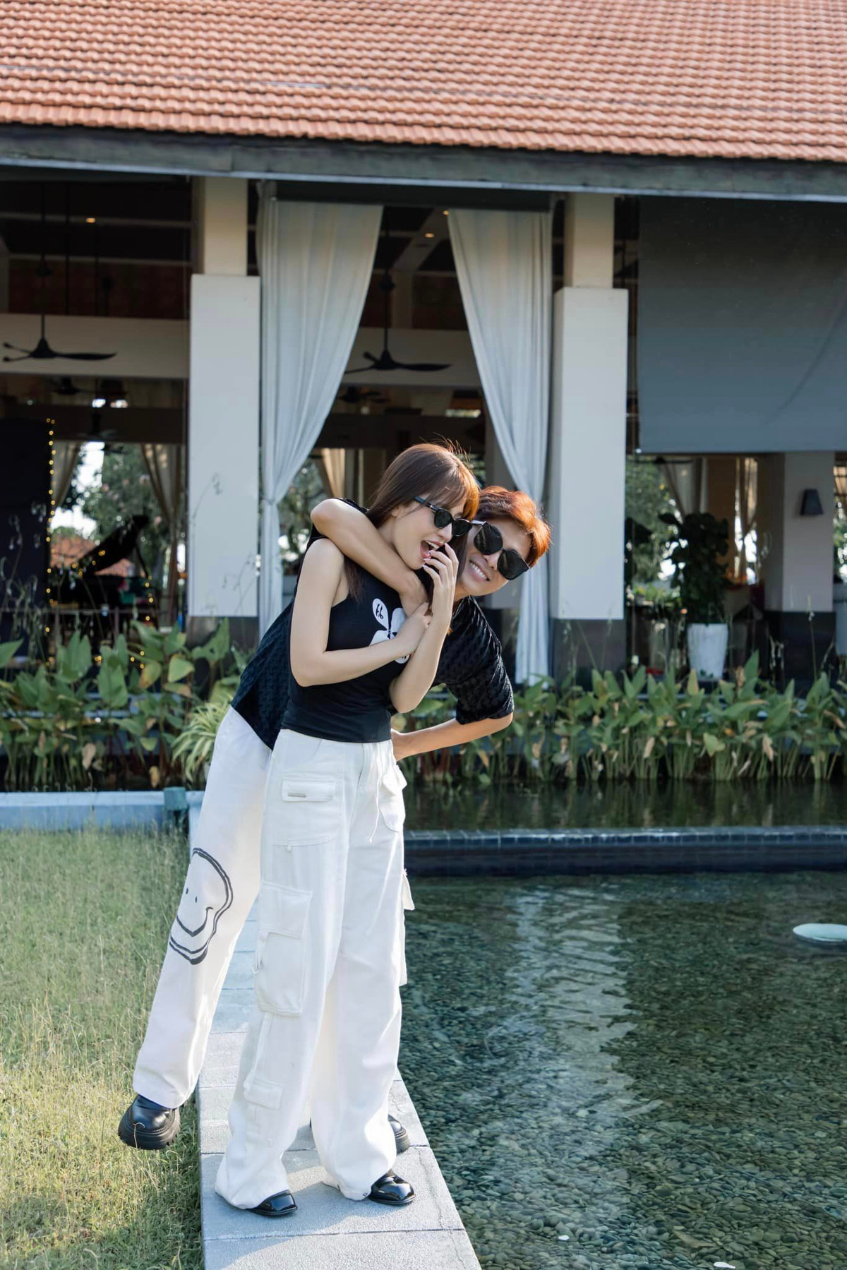 Bên cạnh đó, Puka và Gin Tuấn Kiệt có cách quản lý tài chính riêng. Cả hai độc lập về kinh tế nhưng vẫn sẽ có khoản chung để dành cho con cái. Ảnh: FB PuKa