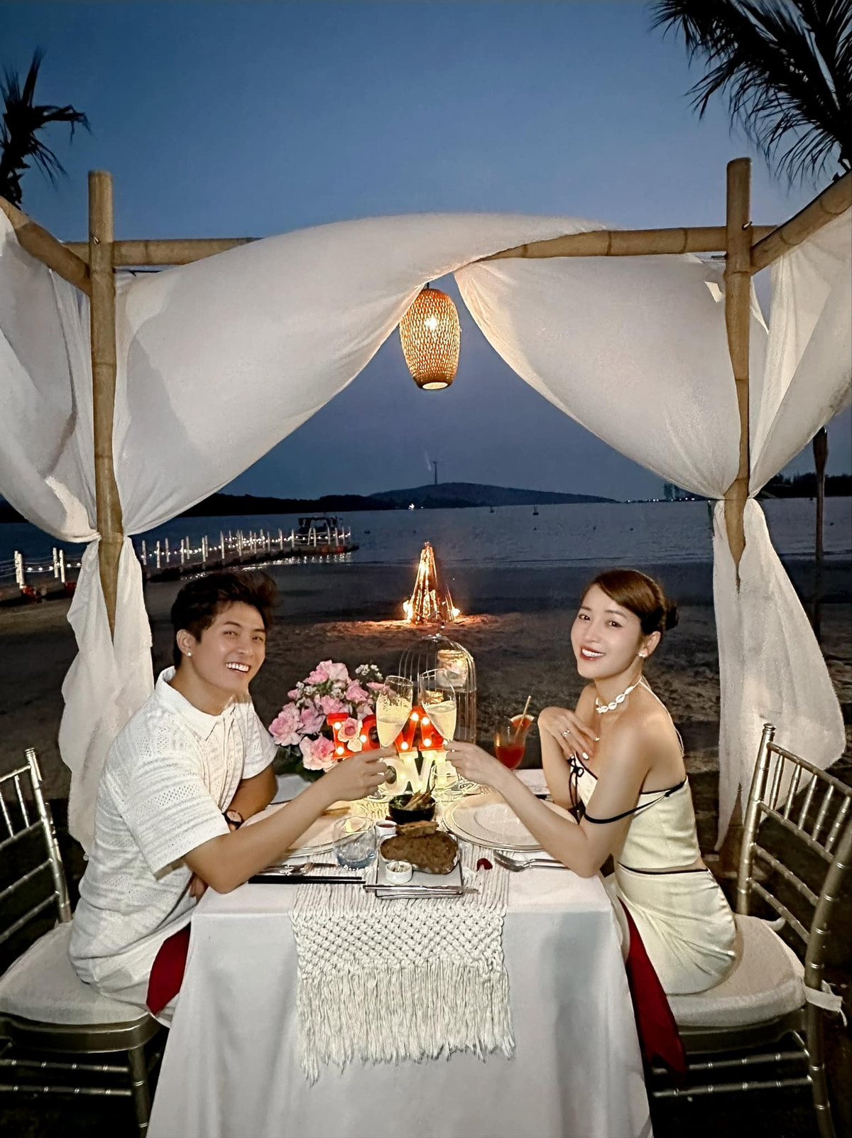 Sau đám cưới rình rang hồi năm 2023, cả hai thỉnh thoảng hé lộ cuộc sống vợ chồng son. Ảnh: FB PuKa