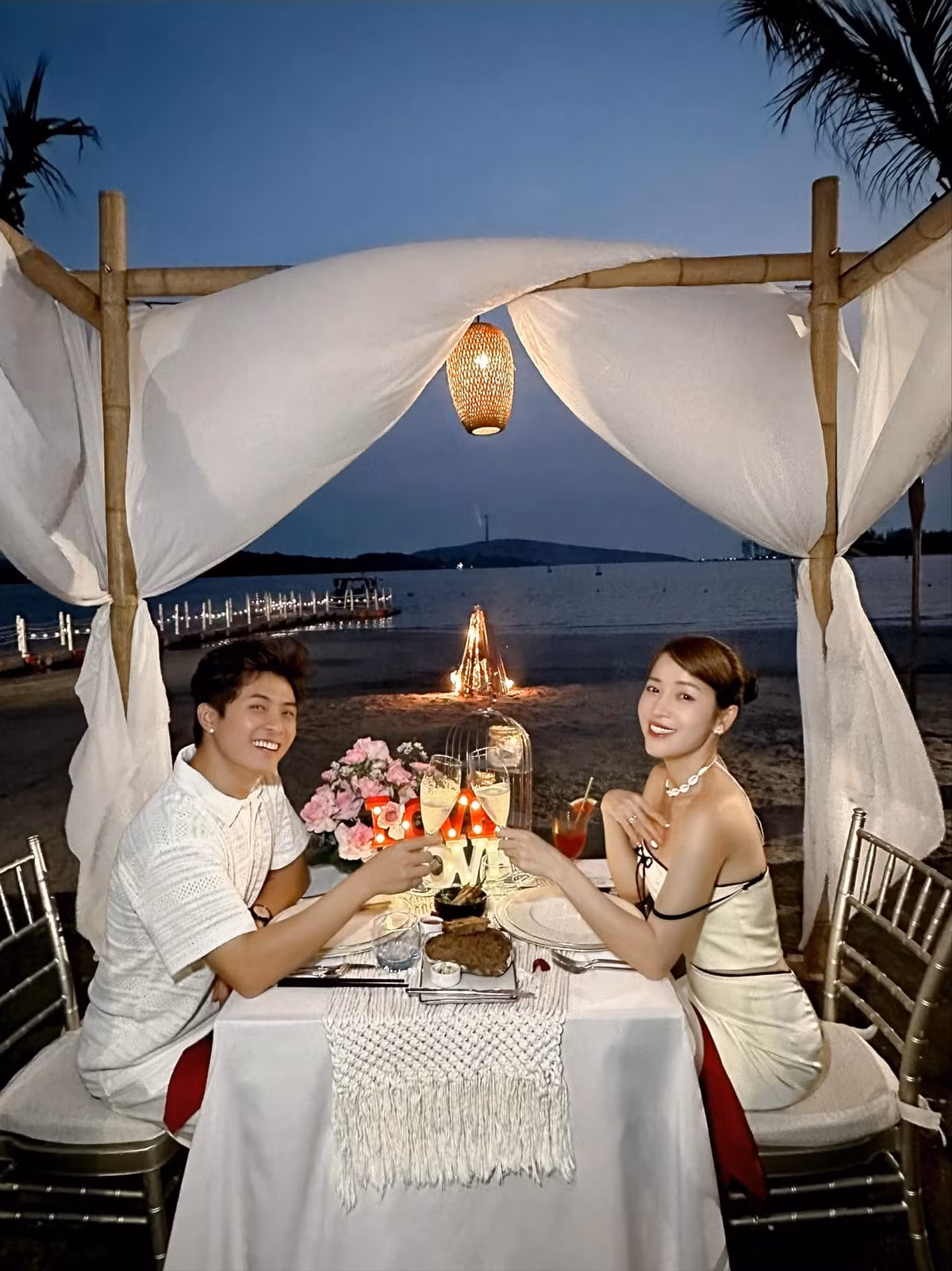 Sau đám cưới rình rang hồi năm 2023, cả hai thỉnh thoảng hé lộ cuộc sống vợ chồng son. Ảnh: FB PuKa