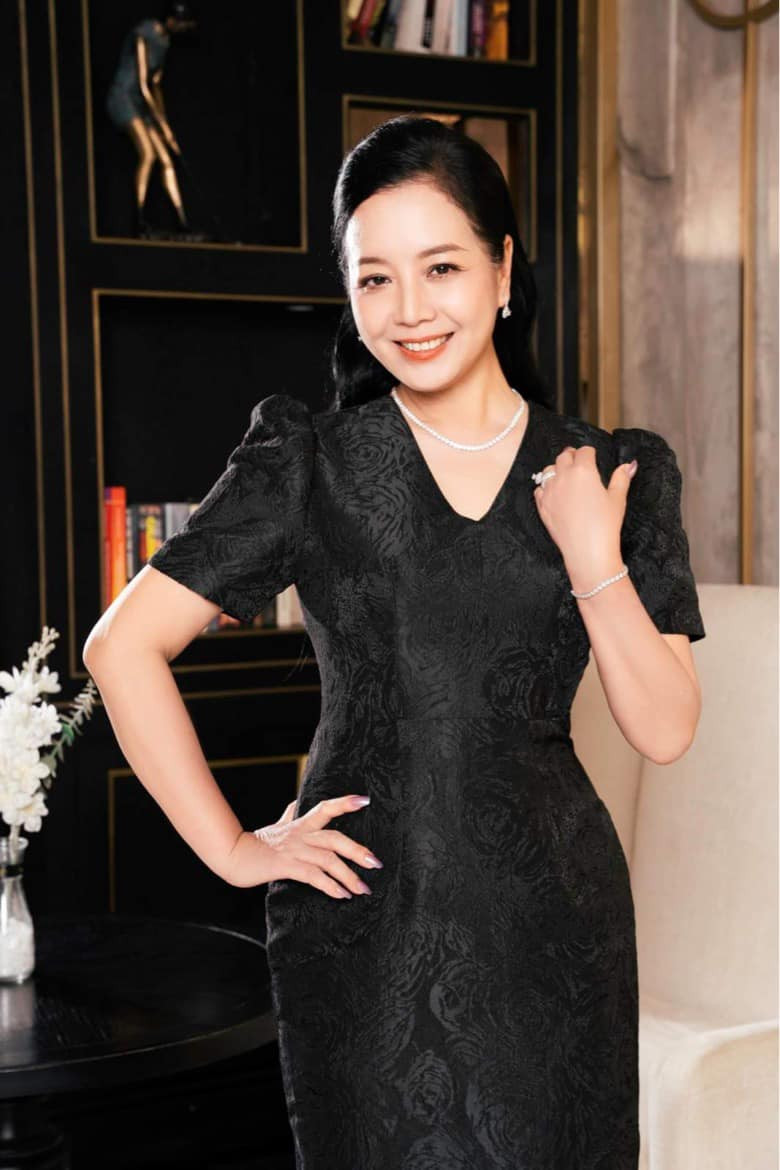 Nữ nghệ sĩ luôn chú trọng đến việc chăm sóc da, tập thể dục thường xuyên và giữ cho tinh thần thoải mái.