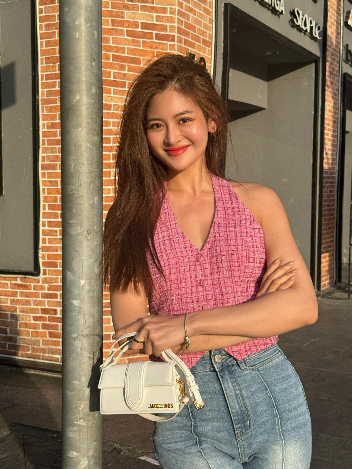 Cô được biết đến qua nhiều vai diễn ấn tượng trong các bộ phim như: "Bộ tứ 10A8", "Cả một đời ân oán", "Chúng ta của 8 năm sau"... Ảnh: FBNV