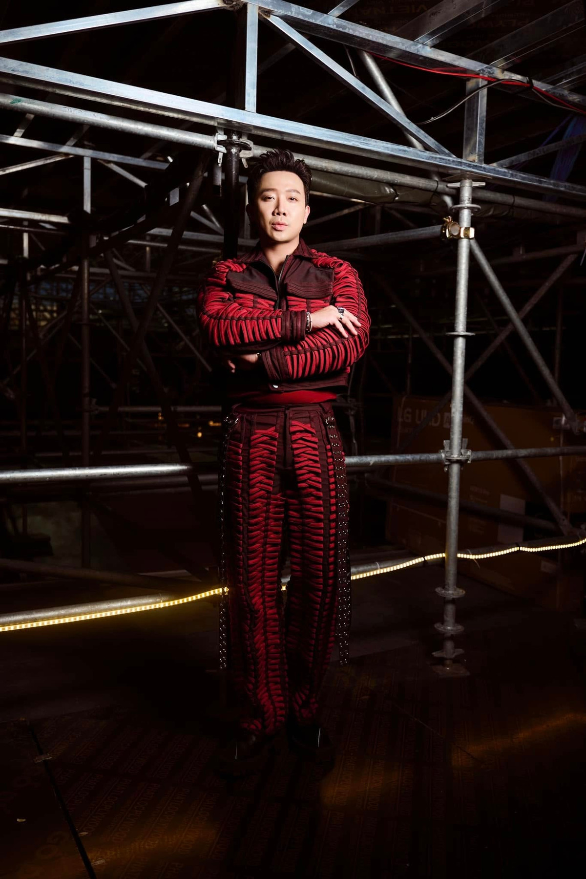 Trong bộ ảnh mới đăng tải, Trấn Thành khá thon gọn. Ảnh: FB Trấn Thành