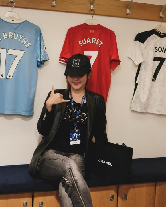 "Một trong những điểm đến thú vị nhất hành trình lần này", Á hậu Huyền My chú thích ảnh.