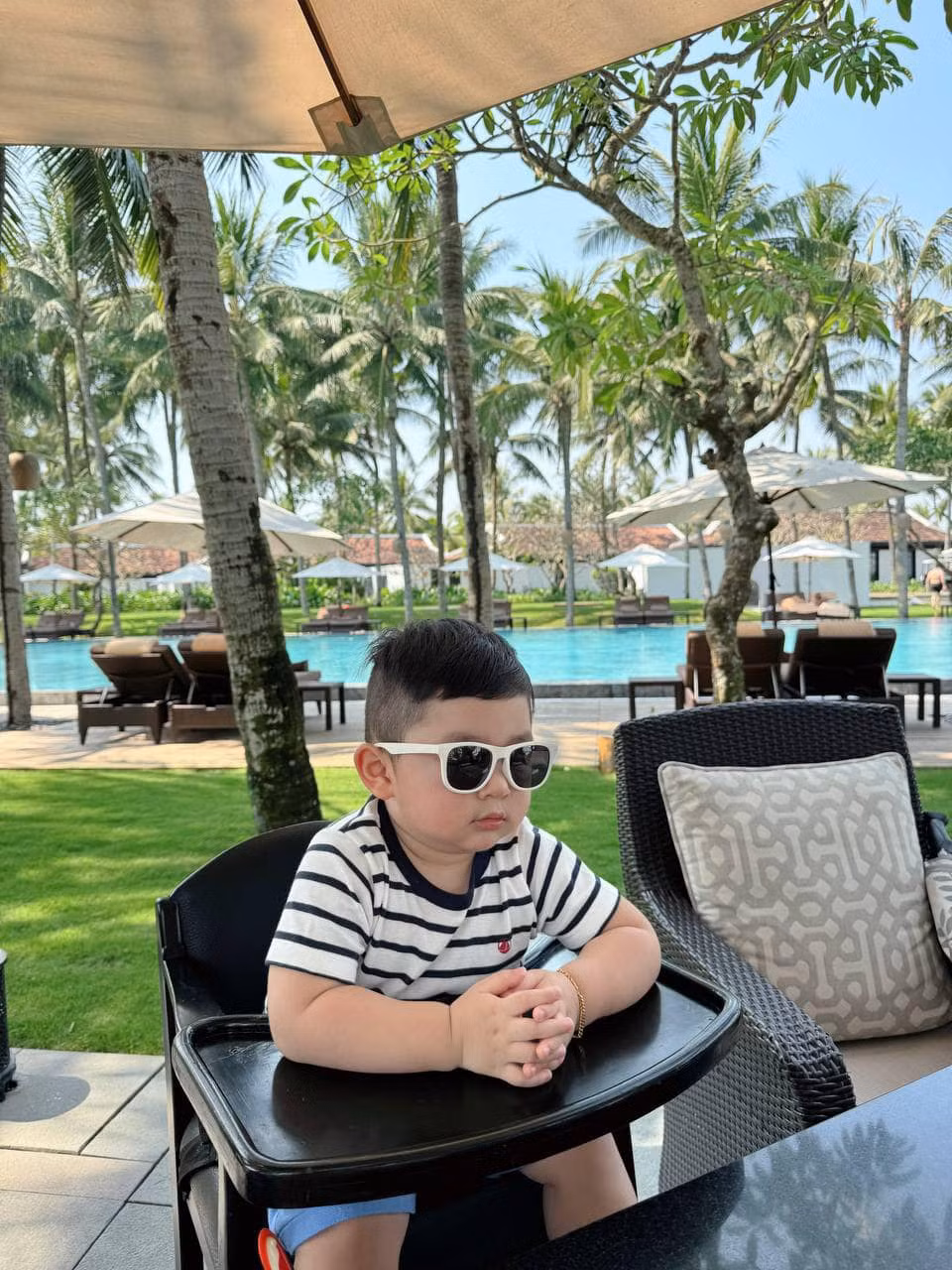 Gia Khang thường xuyên được bố mẹ đưa đi du lịch khắp nơi, từ trong nước đến nước ngoài.