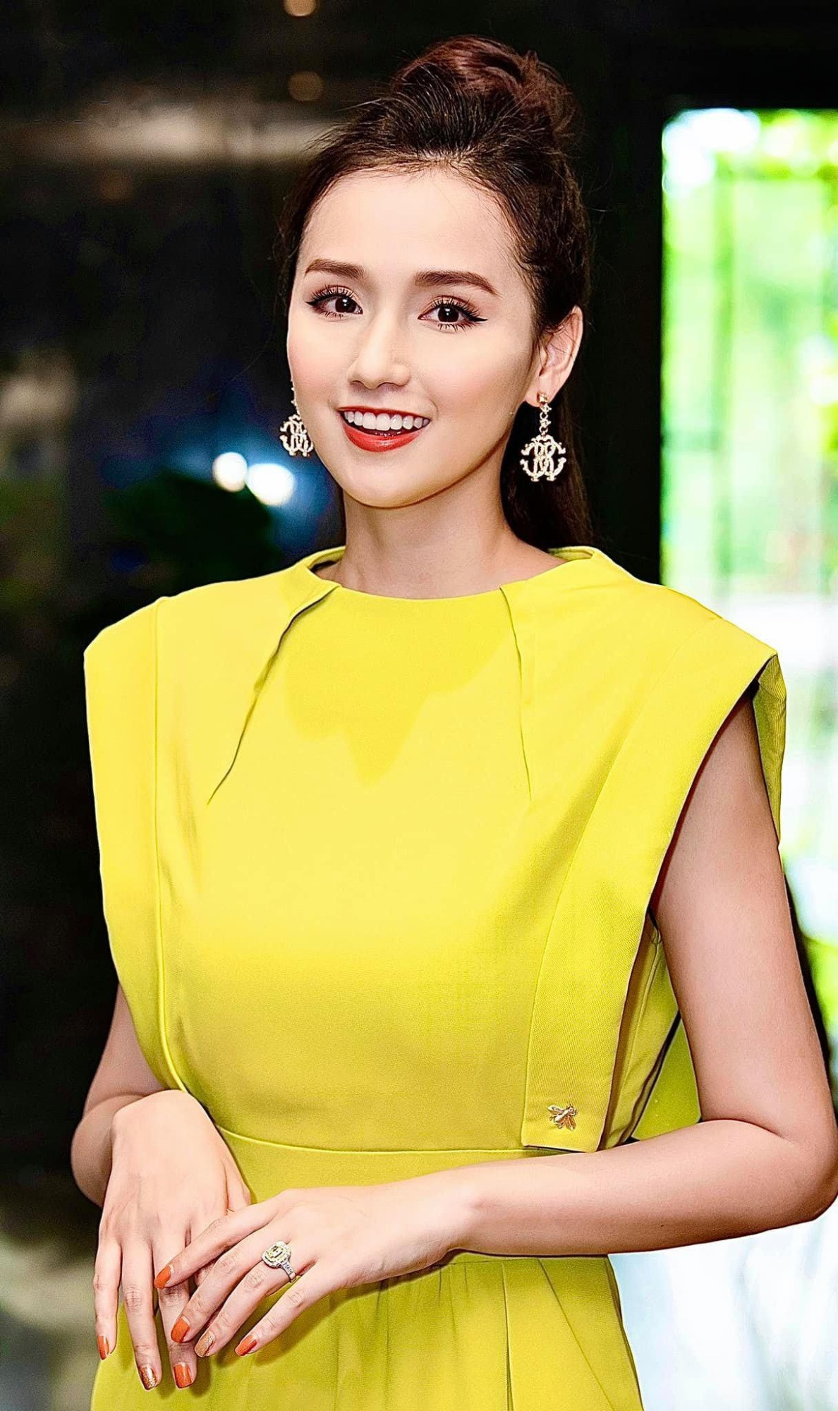 Cô cũng có niềm đam mê với bất động sản và thường xuyên khoe nội thất trong các căn hộ đang ở khiến nhiều người trầm trồ. Ảnh: FBNV