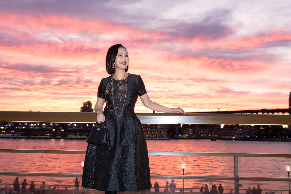 Trong những hình ảnh mới nhất được chia sẻ, Diễm My xuất hiện với vẻ ngoài tươi tắn, thần thái tự tin. Ảnh: FB Diễm My