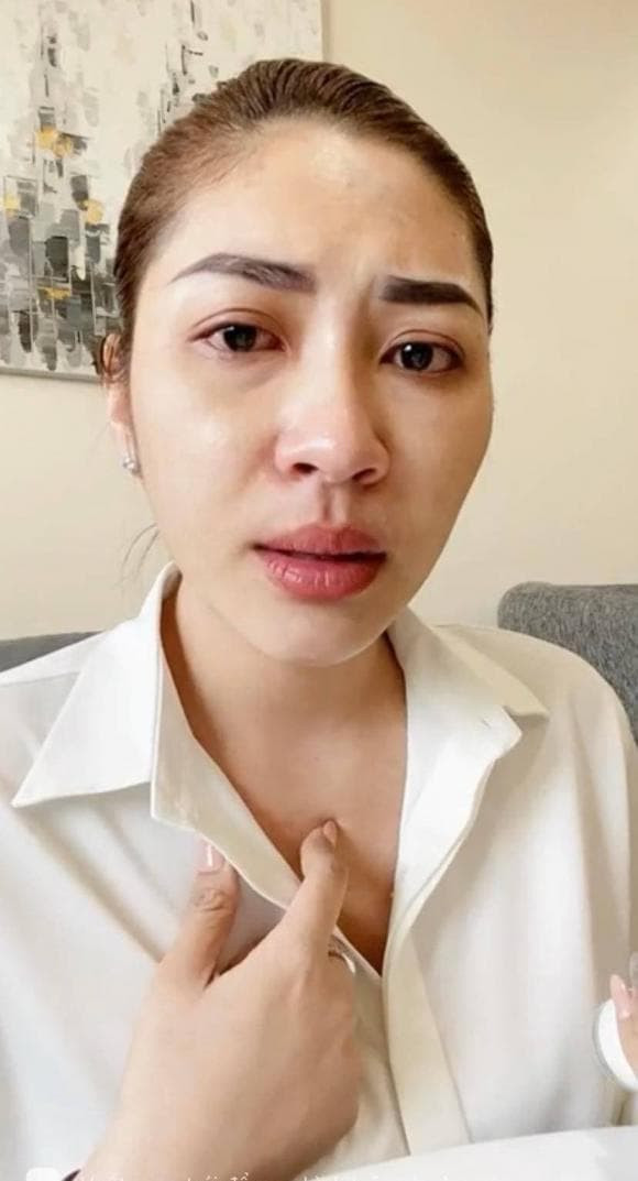 Ngoài cuộc hôn nhân ồn ào, Đặng Thu Thảo còn nhiều lần bị "vạ lây" vì những mâu thuẫn, phát ngôn của chị gái liên quan đến Hoa hậu Nguyễn Thúc Thuỳ Tiên. Ảnh: Phụ nữ và Pháp luật