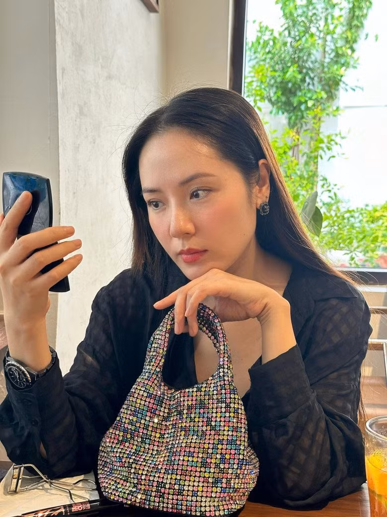 Nữ ca sĩ là minh chứng cho câu nói "tuổi tác chỉ là con số". Ảnh: FBNV