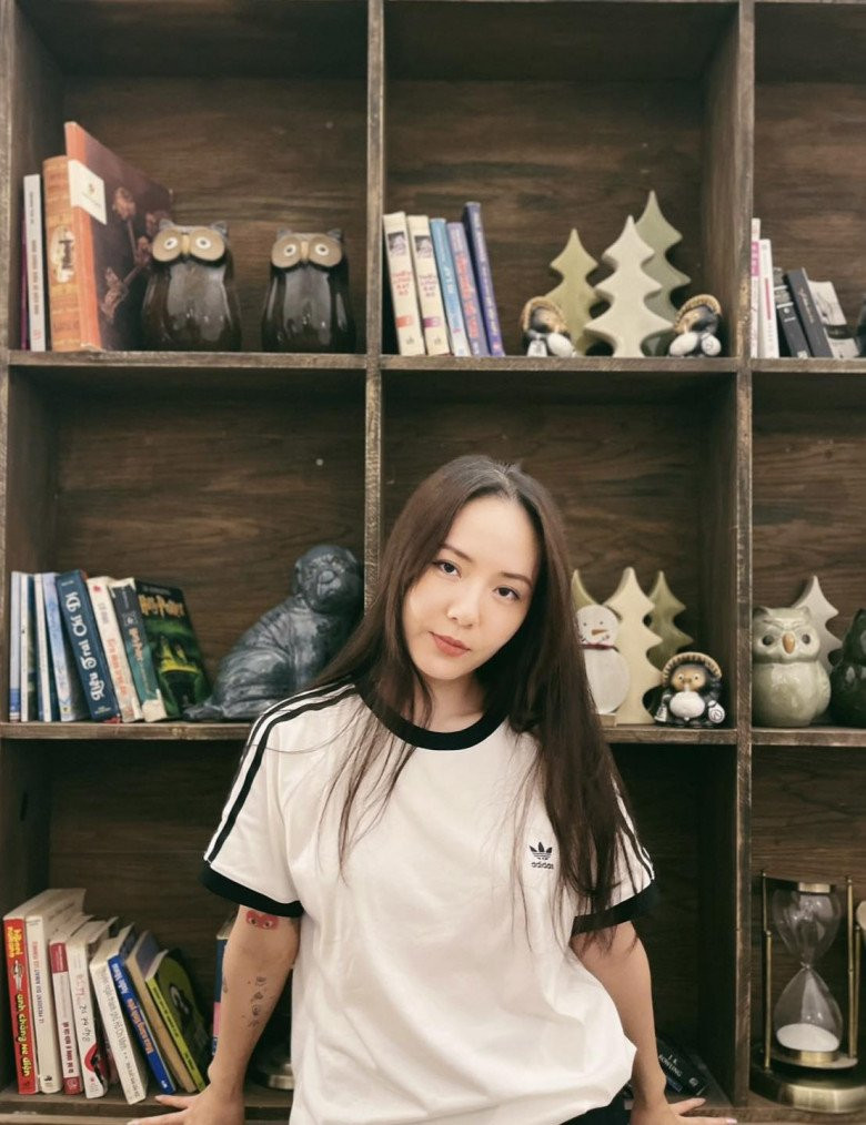 Trong khi hàng loạt quý cô nhiều tuổi như Ngô Thanh Vân, Minh Hằng... lần lượt thoát ế thì Phương Linh vẫn đang thoải mái tận hưởng cuộc sống độc thân. Ảnh: FBNV