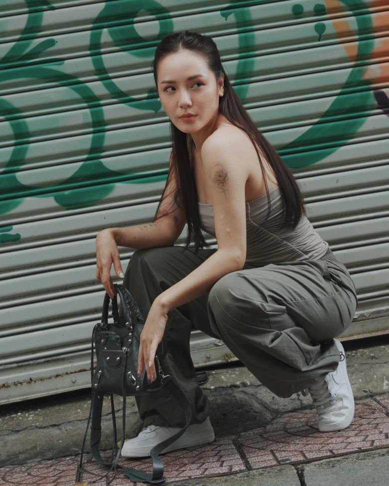 Chia sẻ về việc xăm hình, Phương Linh cho biết đây là sở thích cá nhân và mỗi hình xăm đều mang một ý nghĩa riêng. Ảnh: FBNV