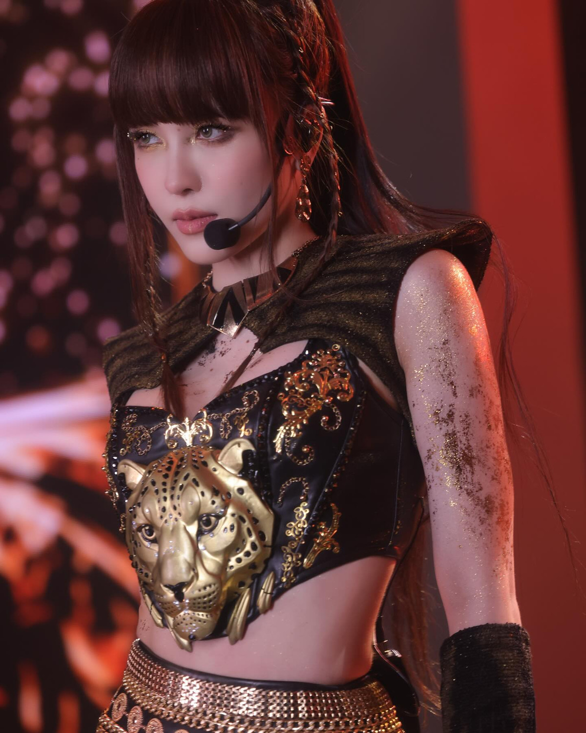 Thiều Bảo Trâm hết mình cho phần biểu diễn ở "Chị đẹp đạp gió". Ảnh: FB Thiều Bảo Trâm