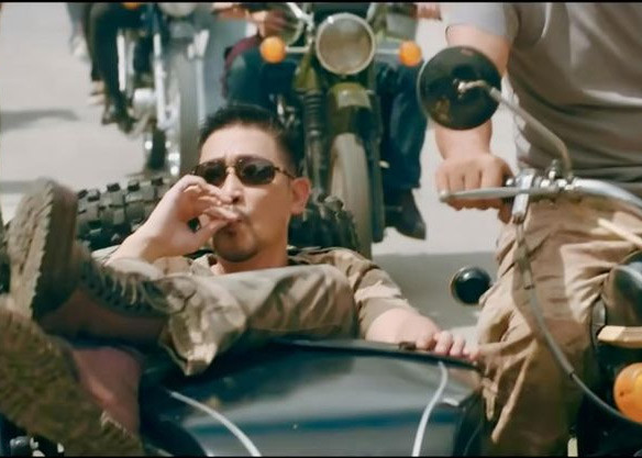 Chuyên đóng vai giang hồ, NSƯT Hồ Phong ngoài đời thế nào? Chuyen dong vai giang ho, NSUT Ho Phong ngoai doi the nao?