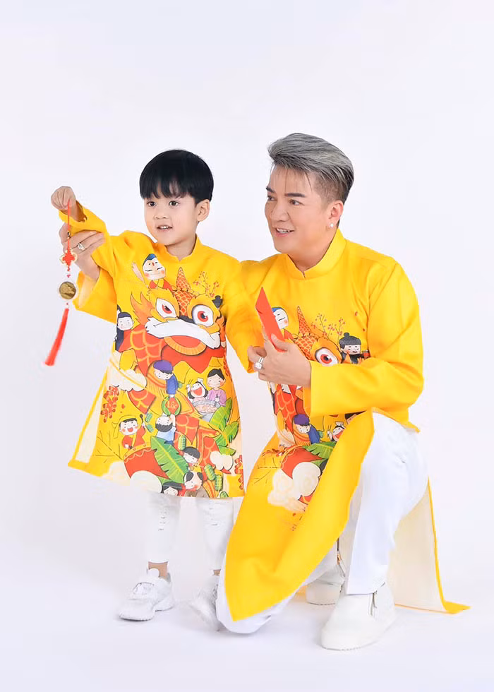 Trong một cuộc họp báo gần đây, nam ca sĩ trải lòng: "Về chuyện đời tư, tôi biết nên công khai và giấu kín điều gì. Chẳng hạn danh tính mẹ Polo, tôi biết mọi người rất tò mò. Tuy nhiên mẹ của bé không bao giờ muốn lộ diện, chỉ muốn ở phía sau thôi nên tôi tôn trọng quyết định đó".