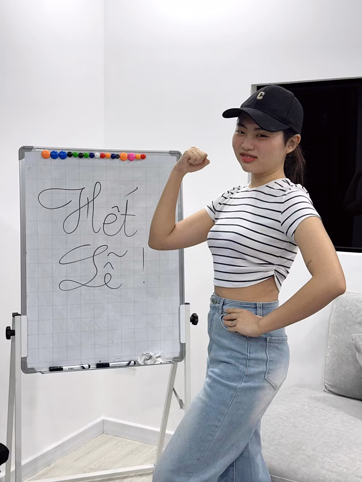 Phương Mỹ Chi bắt tay trở lại công việc sau khi hết lễ. Ảnh: FB Phương Mỹ Chi