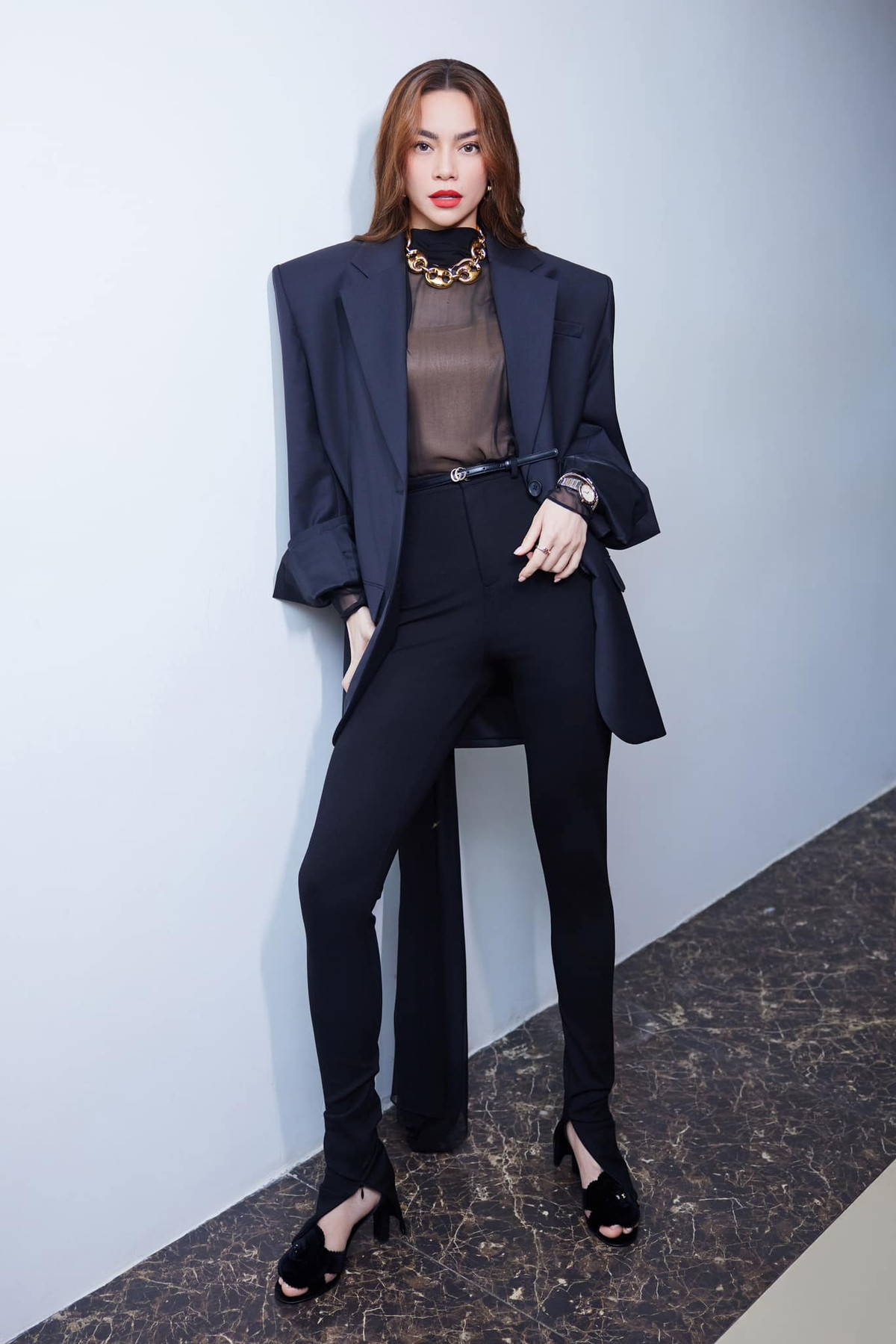 Mỗi lần xuất hiện, ca sĩ Hồ Ngọc Hà đều khiến người hâm mộ không khỏi bất ngờ với phong cách thời trang đa dạng và độc đáo. Ảnh: FB Ho Ngoc Ha