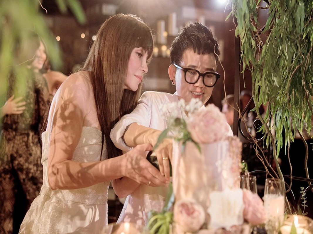 Tháng 9/2022, Thanh Hà và Phương Uyên tổ chức đám cưới ở Mỹ. Cặp đôi thường xuyên di chuyển giữa Mỹ và Việt Nam để hoạt động nghệ thuật.