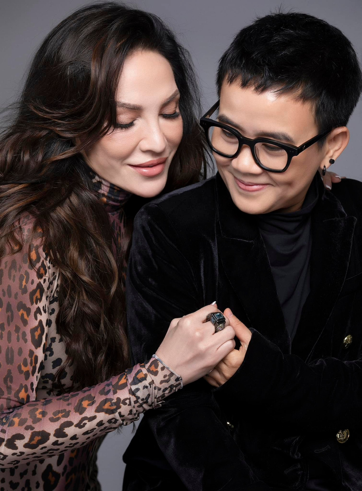 Thanh Hà và Phương Uyên được khen ngày càng trẻ trung, rạng rỡ sau khi "về chung một nhà".