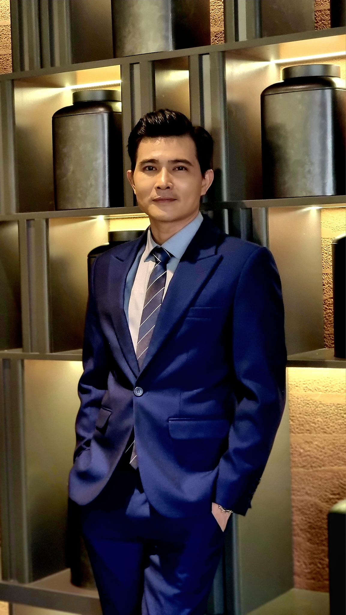 Quang Sự sinh năm 1986 tại Thanh Hóa, anh từng theo học Trường Đại học Sân khấu - Điện ảnh Hà Nội. Ảnh: FBNV