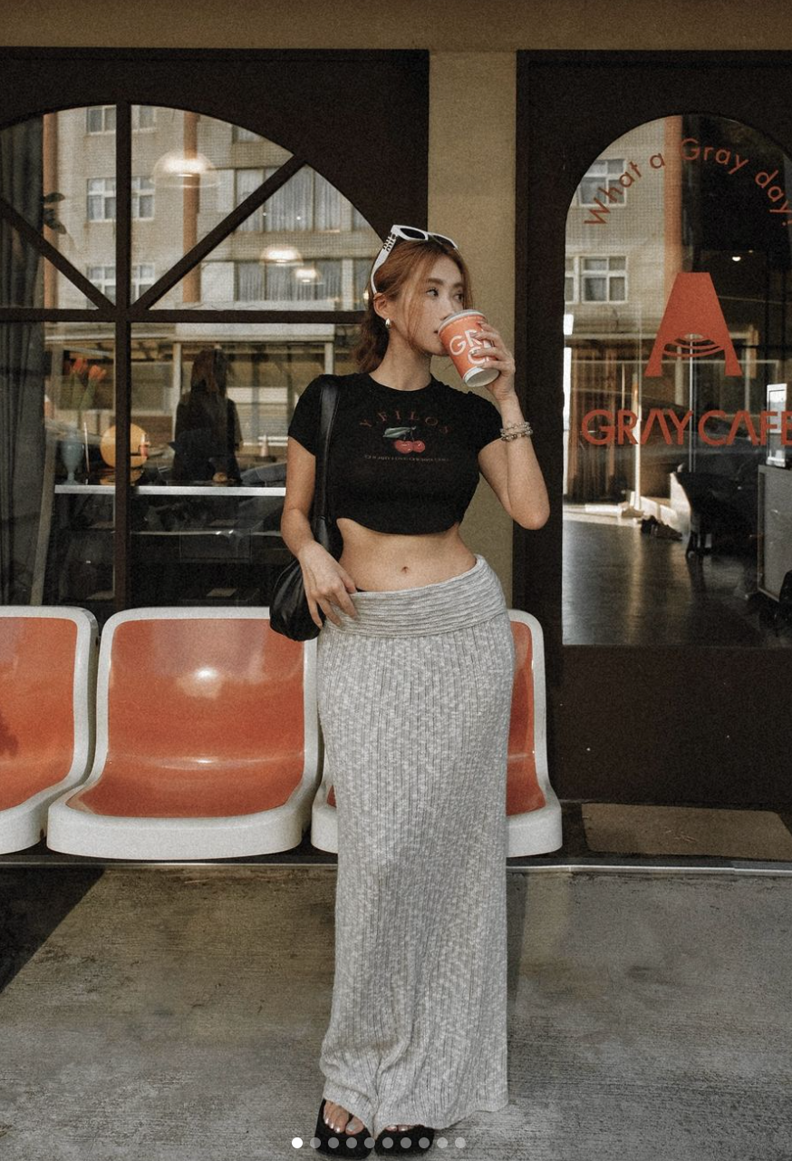 Phong cách của cô nàng khá đa dạng, không bó buộc mình ở một gu thời trang cố định, cô luôn thay đổi hình ảnh liên tục. Ảnh: IGNV