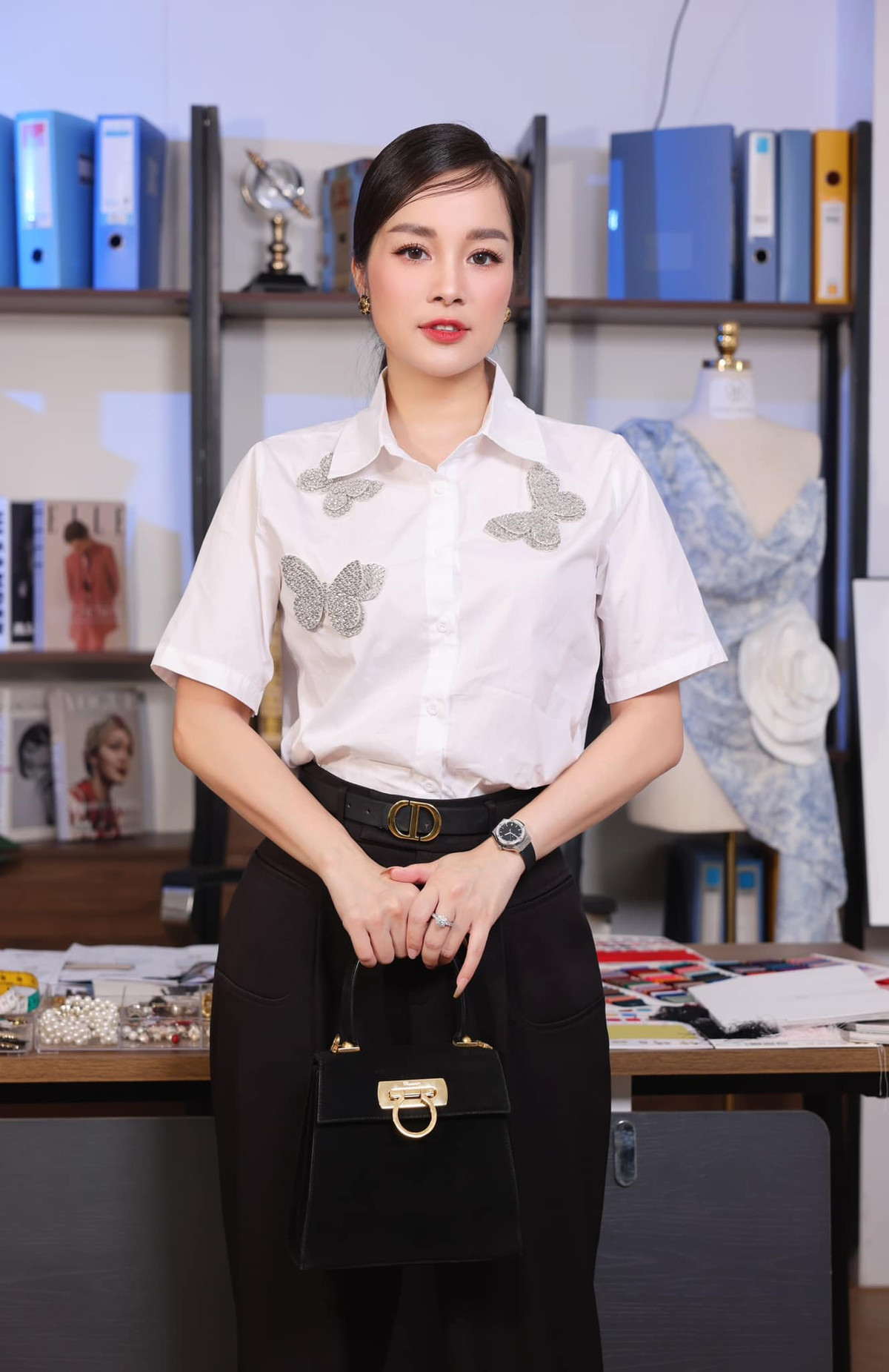 Sau thành công của Nhật ký Vàng Anh, Minh Hương còn góp mặt trong một số bộ phim truyền hình ăn khách khác như: Zippo, mù tạt và em, Lời ru mùa đông, Tình yêu không hẹn trước, 11 tháng 5 ngày…