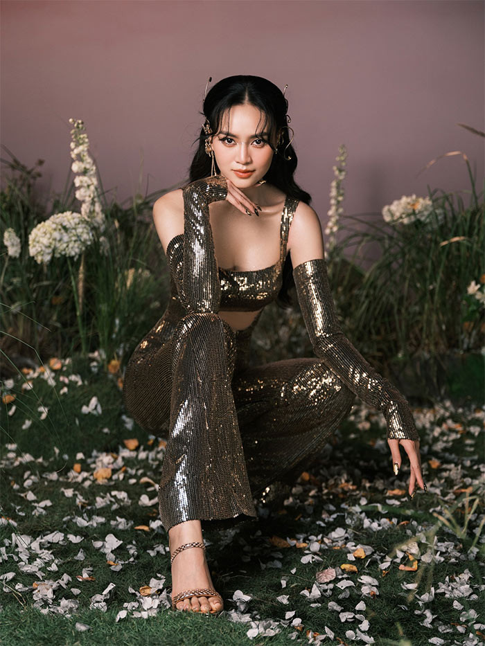 Lan Ngọc cũng là gương mặt khách mời rất đắt show trong các game show trong đó có chương trình Running Man (Chạy đi chờ chi). (Ảnh: FBNV)