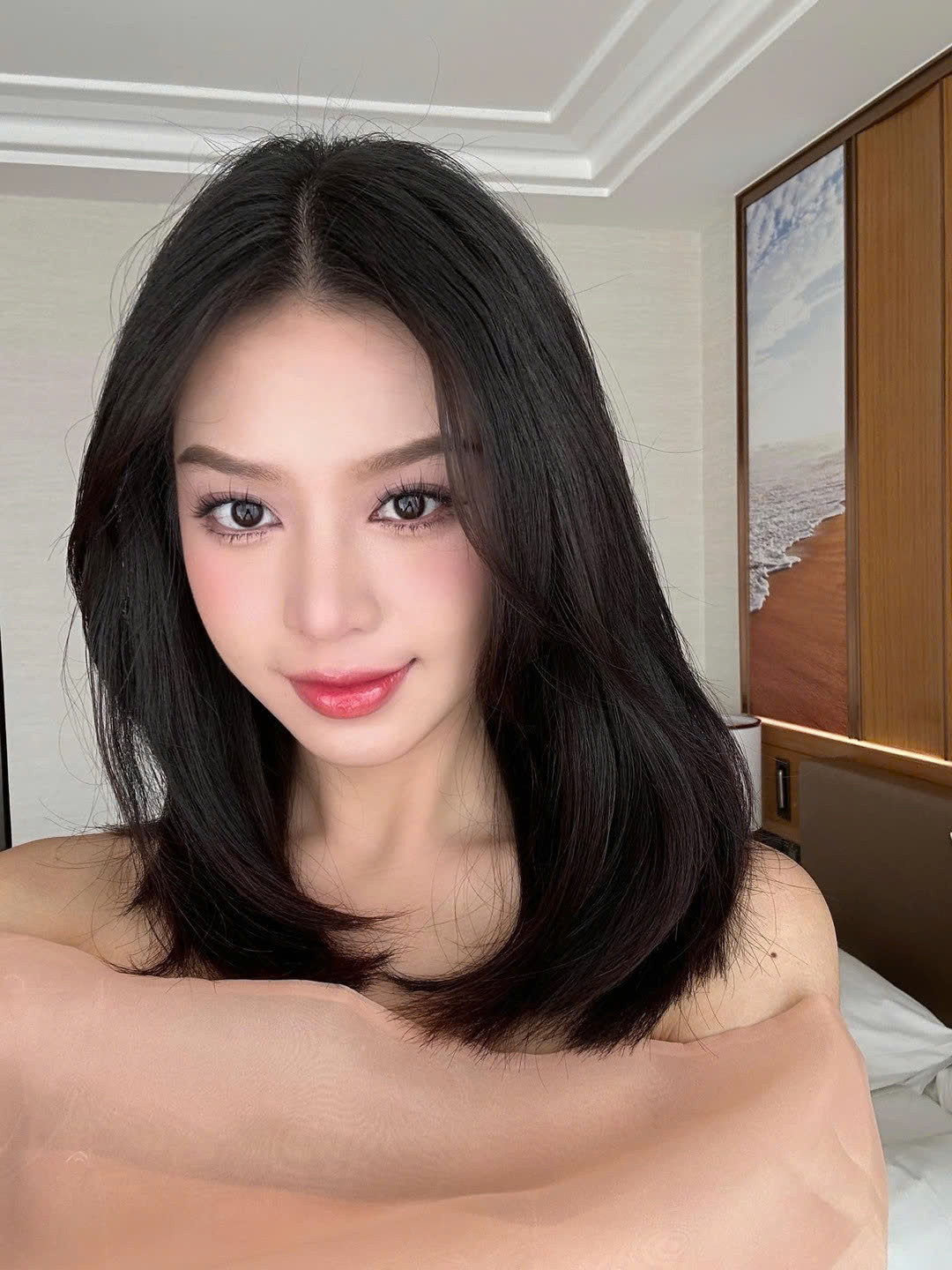 Để chăm sóc sức khỏe và giữ dáng, Hoa hậu Thanh Thủy chú ý đến chế độ ăn uống và tập luyện. Ảnh Emdep