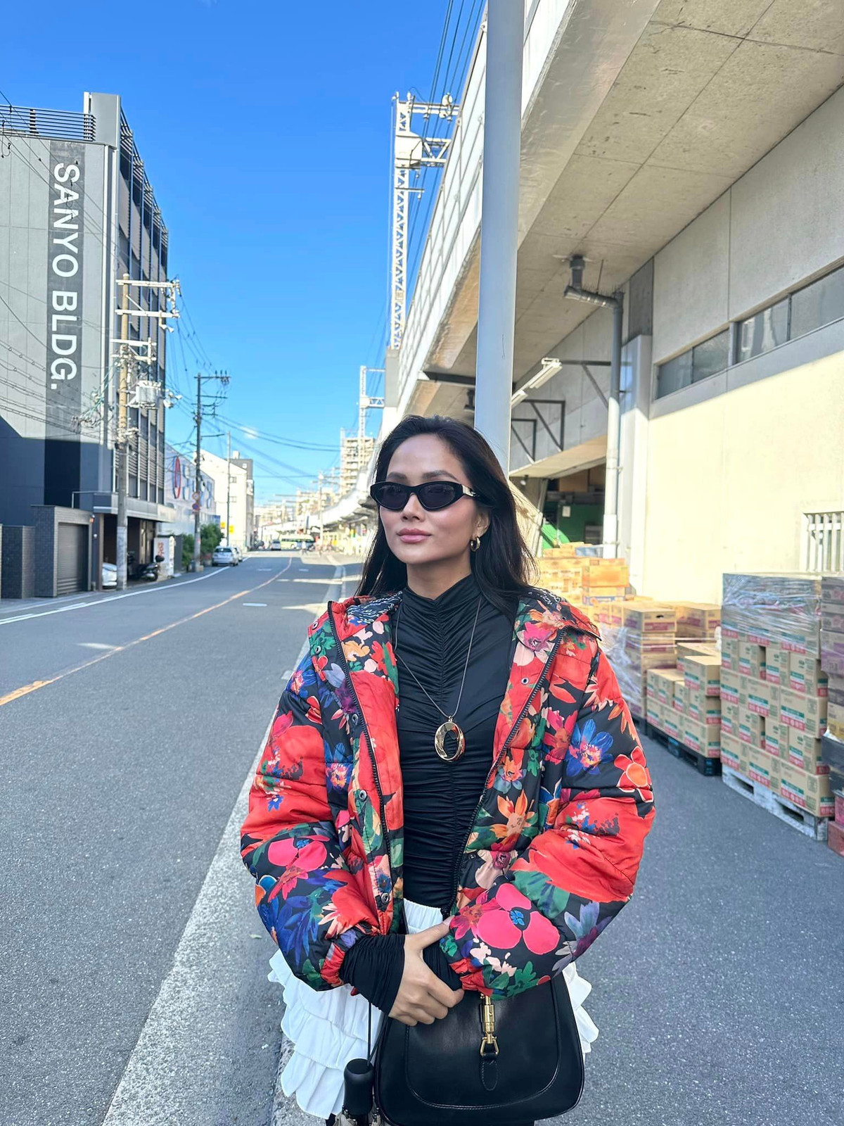 Ngày 5/10/2020, H'Hen Niê có dòng trạng thái lấp lửng về việc tan vỡ: "Chia tay không phải là hết, mà là nhường cho nhau có được hạnh phúc riêng". Một ngày sau, cô xác nhận đã chia tay bạn trai.