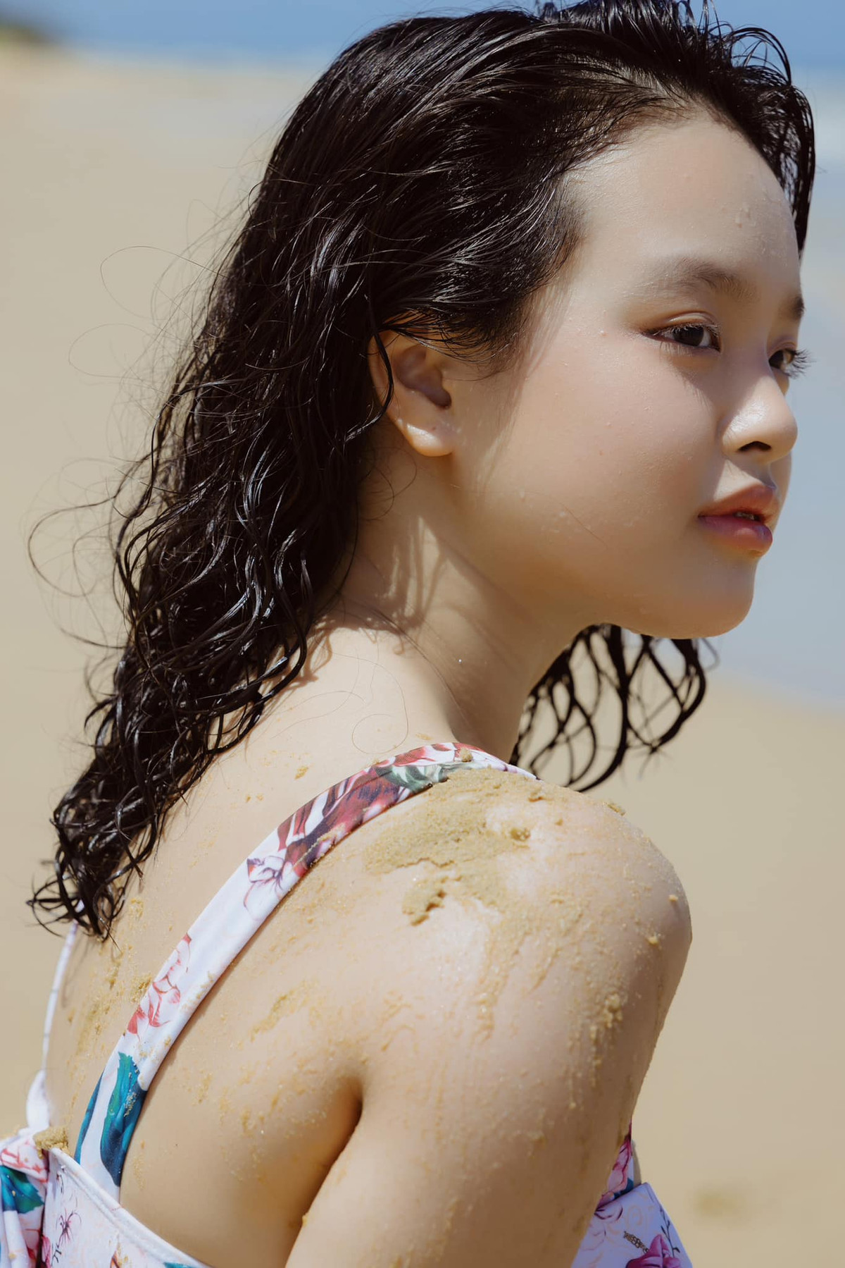 Người mẫu Thuý Hạnh khoe nhan sắc xinh đẹp của con gái. Ảnh: FB Bui Thuy Hanh