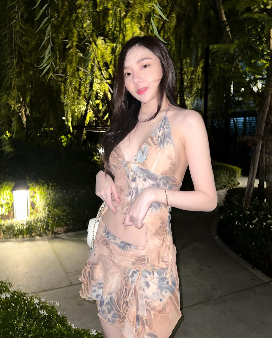 Mỗi lần xuất hiện trước công chúng, người đẹp lại thu hút sự chú ý nhờ vào vẻ ngoài ấn tượng, sức hút khó cưỡng. Ảnh: IGNV