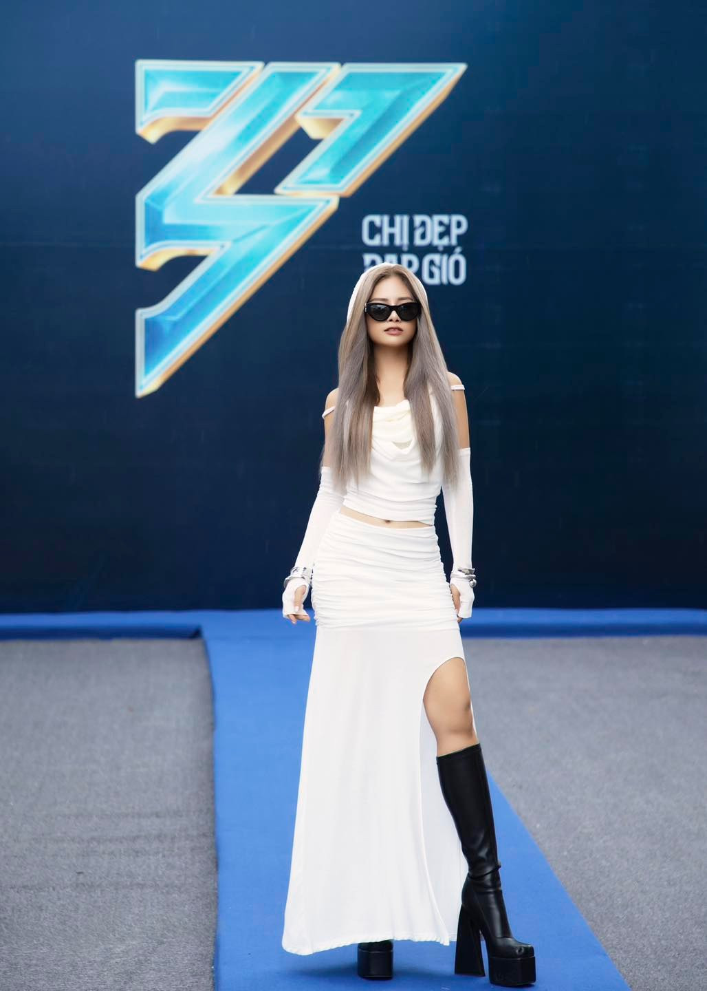 Ca sĩ Dương Hoàng Yến chia sẻ ảnh hậu trường của Chị đẹp đạp gió 2024. Ảnh: FB Dương Hoàng Yến