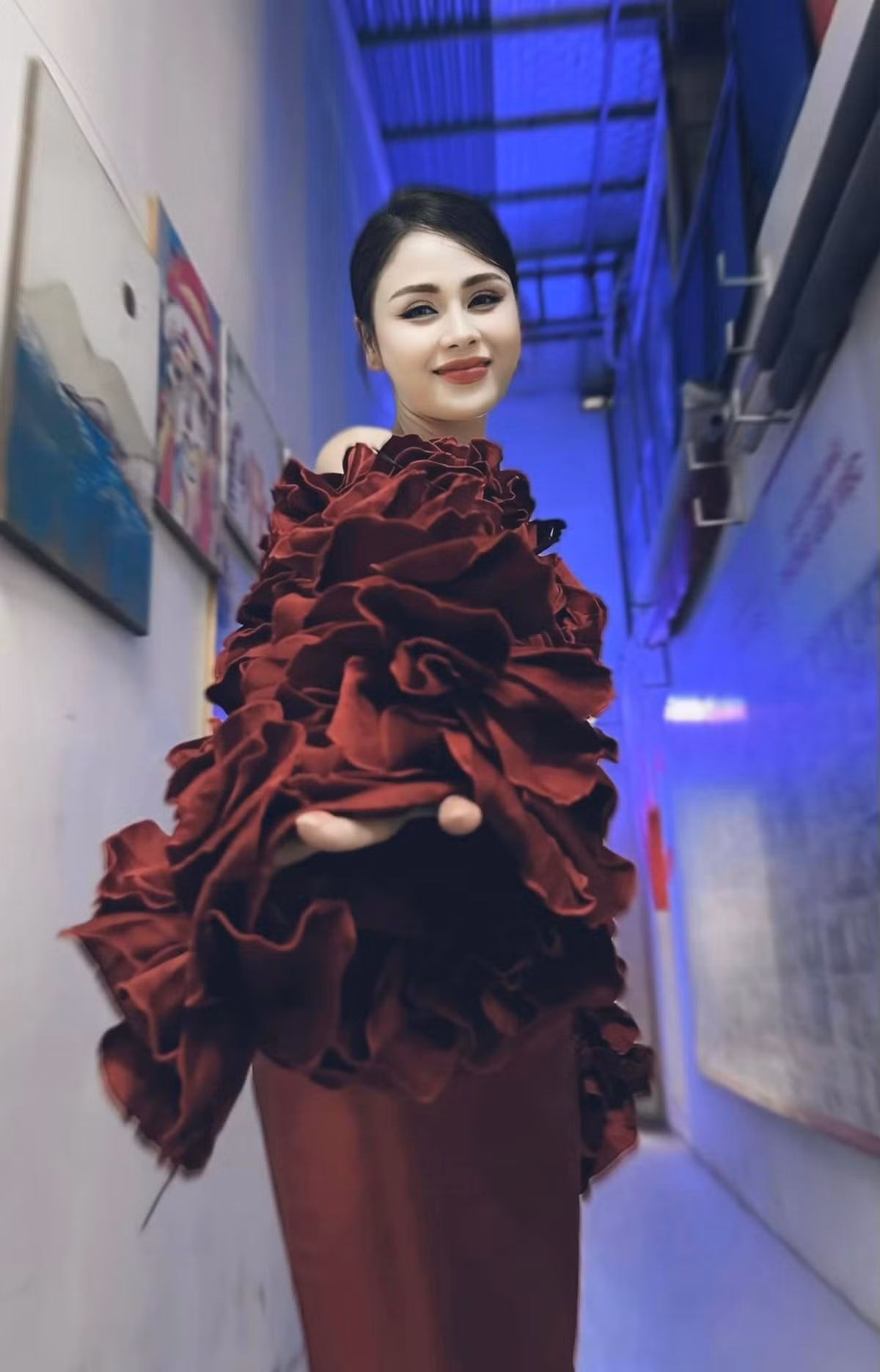 Bên cạnh những ý kiến trái chiều, Lương Thu Trang cũng nhận được nhiều lời khen ngợi cho diễn xuất ấn tượng trong "Trạm cứu hộ trái tim". Nhiều khán giả đánh giá cao khả năng biến hóa đa dạng của nữ diễn viên, đồng thời bày tỏ sự mong chờ được thấy Lương Thu Trang tiếp tục tỏa sáng trong những dự án tiếp theo.