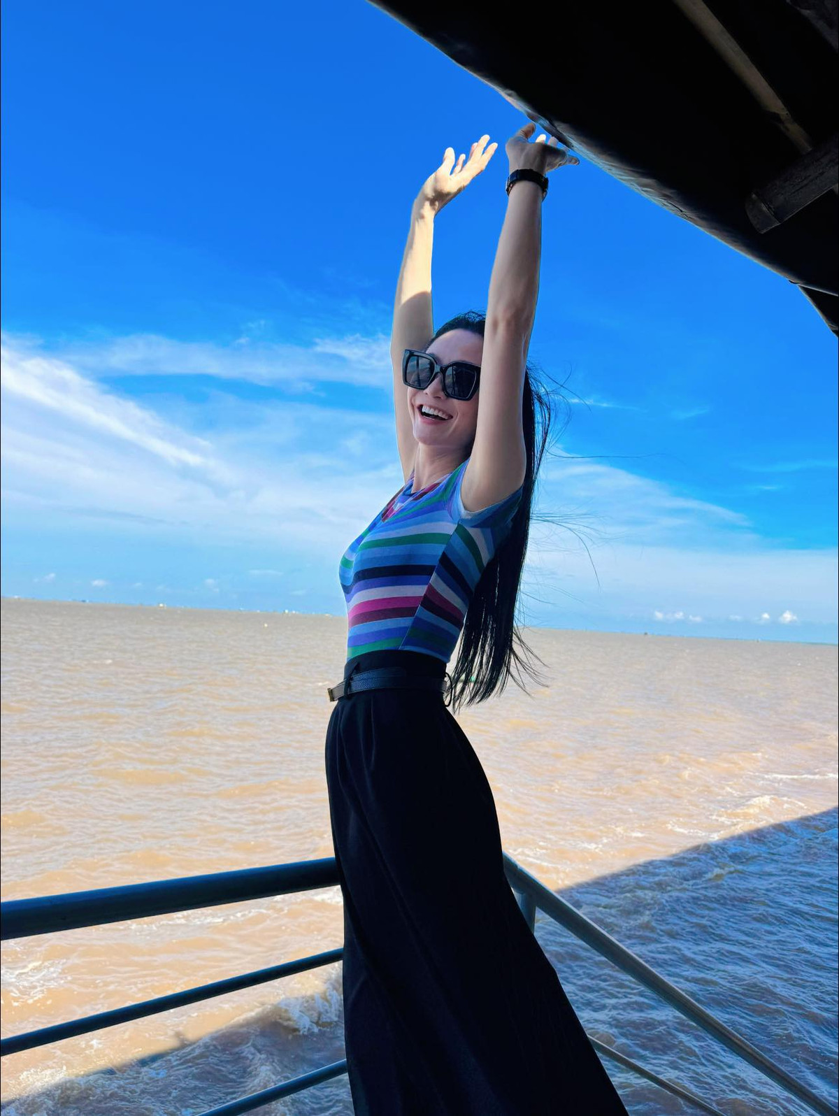 "Tất cả chúng ta đều tạo nên những lựa chọn, nhưng cuối cùng, những lựa chọn của chúng ta tạo nên chúng ta", Quách Thu Phương viết. Ảnh: FB Quách Thu Phương