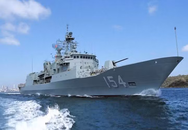 "Chúng tôi trông đợi mọi cơ hội hợp tác với đồng minh Australia trên biển", chuẩn đô đốc Fred Kacher, chỉ huy Nhóm Tác chiến Viễn chinh Mỹ cho biết.