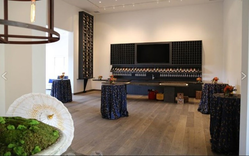 Một góc khác trong căn biệt thự. Ảnh: Plo