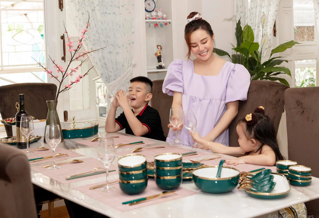 Hiện tại, Vy Oanh cùng chồng và các con sống tại căn biệt thự rộng tới 1.400m2 ở TP.HCM. Ảnh: Giadinhnet