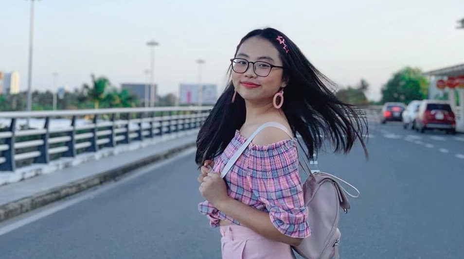 Bản thân Phương Mỹ Chi cũng đang học tại một trường quốc tế có mức học phí hàng trăm triệu đồng/năm.