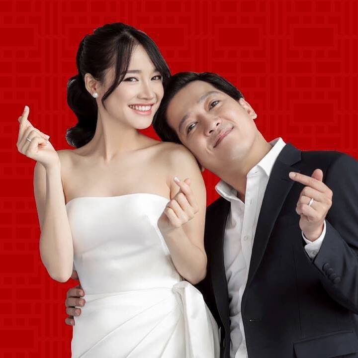 Vượt qua hoàn cảnh, đến nay danh hài Trường Giang đã gây dựng sự nghiệp vững chắc, sở hữu khối tàu sản tiền tỷ đáng ngưỡng mộ bên cuộc sống hôn nhân với Nhã Phương. Ảnh: Vietnamnet